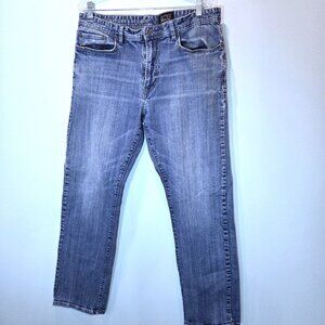 Signature Studio Slim Straight Leg Jeans Size 36